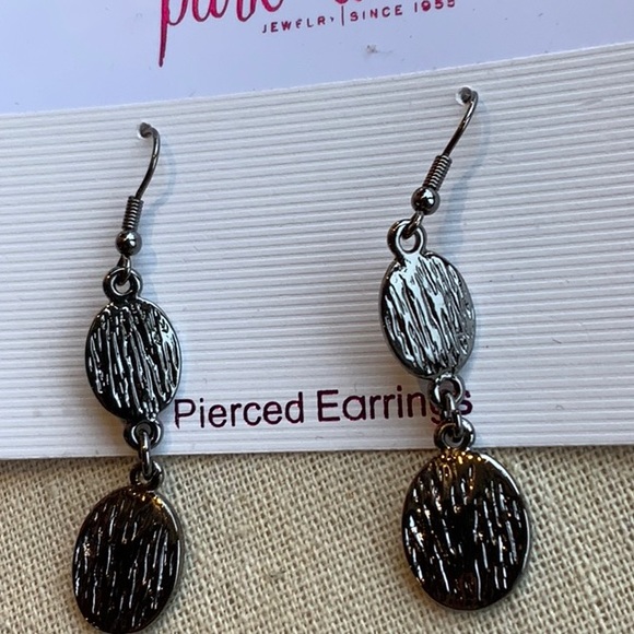 Park Lane gunmetal dangle earrings - Picture 4 of 5